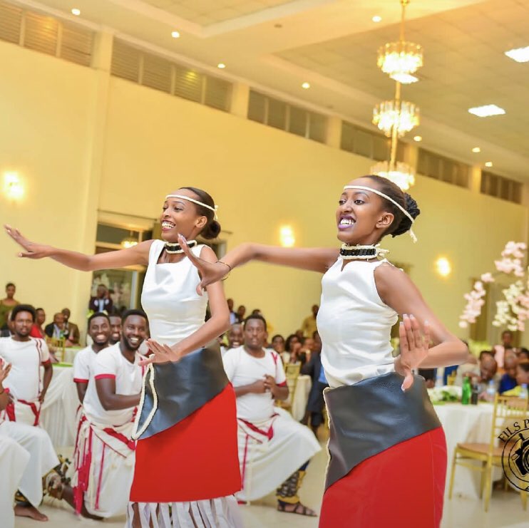 Bus only tweet media