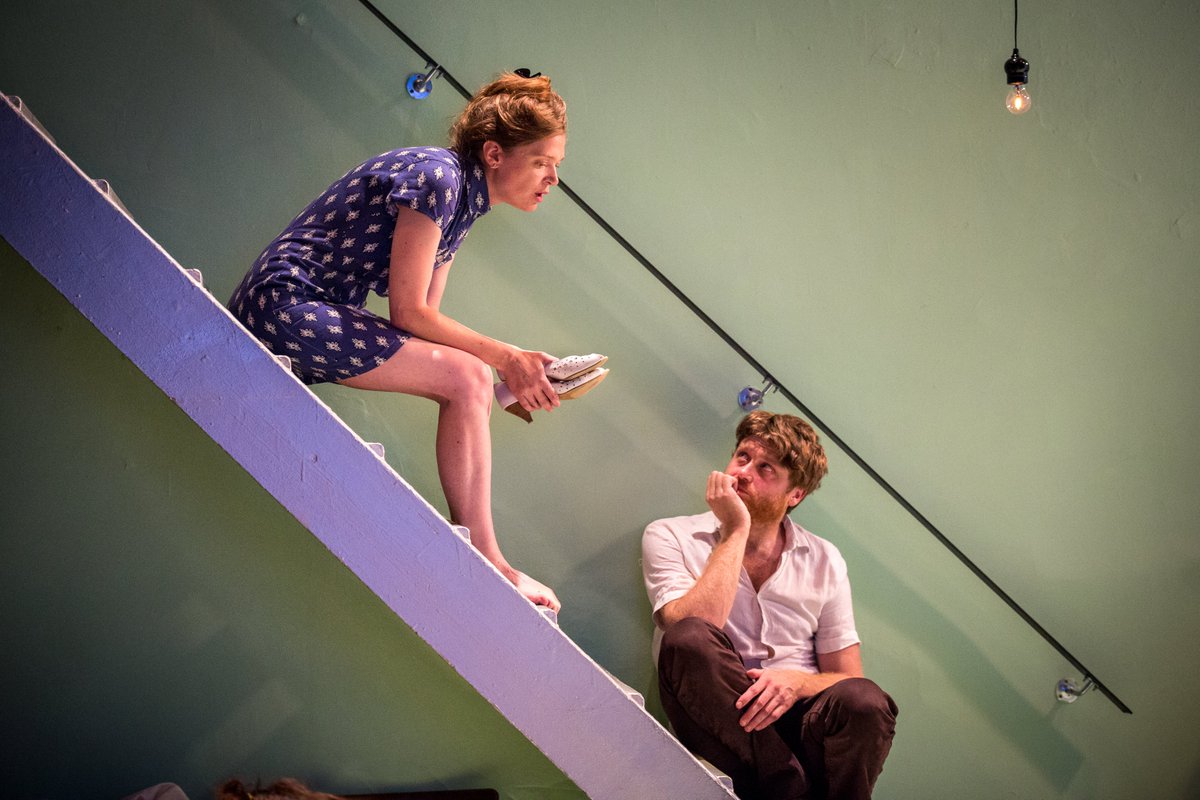 La Compagnie Théâtre Déplié revient à l'Atelier du Plateau à partir de ce soir et nous promet un puzzle théâtral inédit bit.ly/2QUAhup