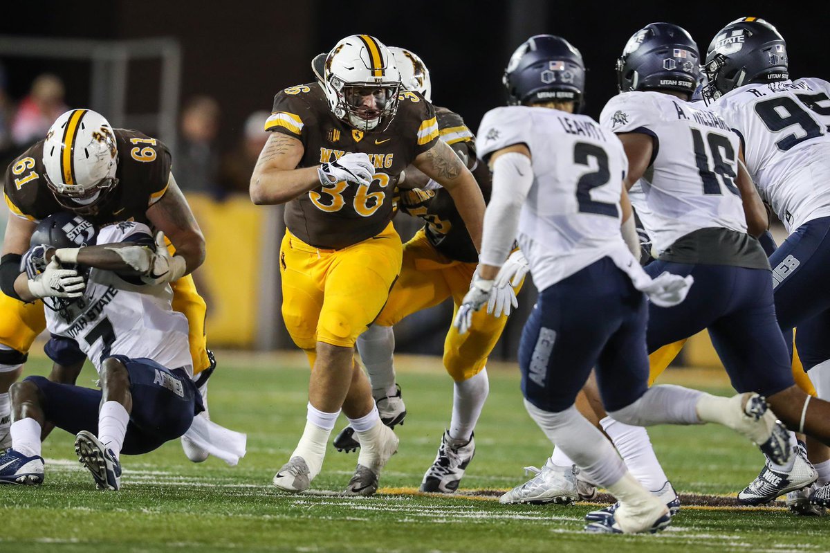 tom3rwin2's tweet photo. Excited to say I have received a PWO offer from the University of Wyoming! #gopokes https://t.co/aiYAMtPkim
