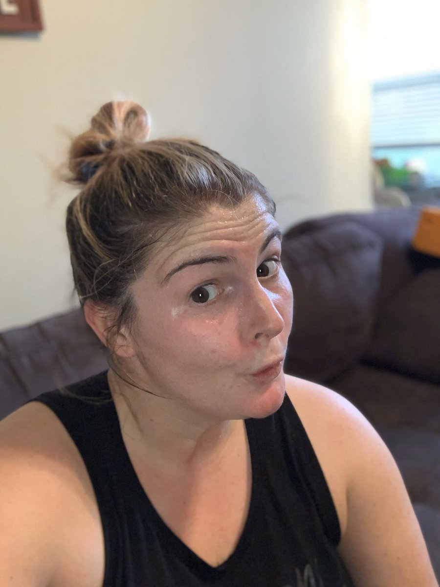 Manda_Murph's tweet photo. Looking for some SID peeps who are looking to make a lifestyle change... let me know if you want an affordable option - but you have to do the work!
Meanwhile I’m a sweaty mess.
#SIDChat https://t.co/MluhHzPSFf