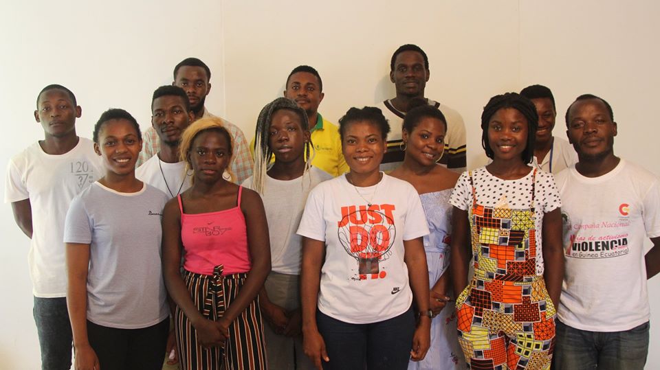 PREPARANDO TODO CON MUCHA ALEGRÍA Y EMOCIÓN DE ENTREGA DE CERTIFICADOS DE LOS ALUMNOS. SERA ESTE SÁBADO DÍA 18 DE ENERO DE 2020. FELICIDADES CHICOS.
<a href="/UNICEFGuineaEcu/">UNICEF Guinea Ecuatorial</a> <a href="/UNICEFenEspanol/">UNICEF en español</a> <a href="/UNICEFASU/">UNICEF Africa Services Unit (MEDIA)</a>