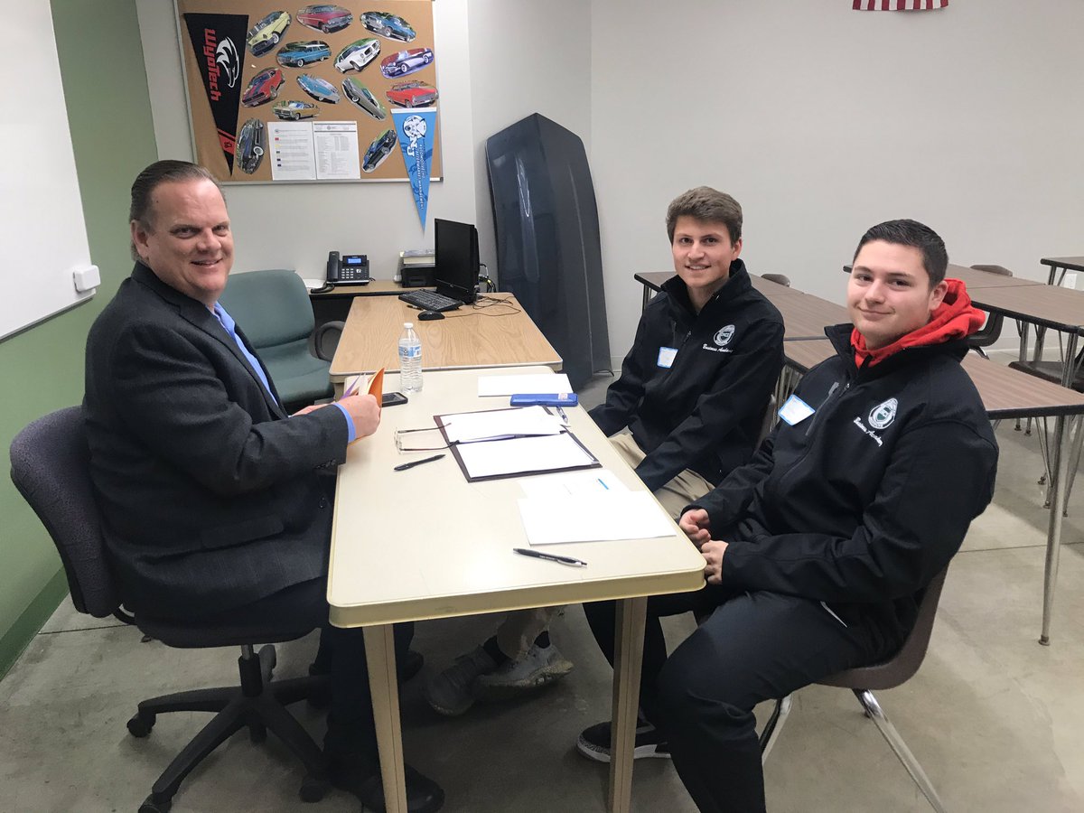 Deanna_Elsing's tweet photo. Shout out to Mayor Regovich for his role today as mock DECA judge for our Business Acdemy program @WESchools @ExcelTECC @WillowickOhio @richregovich https://t.co/S18fSObRpt
