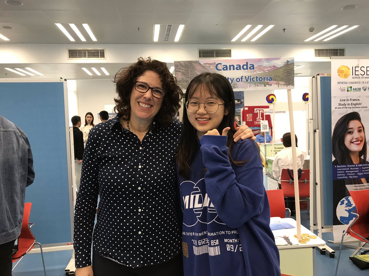 UVicSummerProg's tweet image. What an amazing day at the University of Macau Summer Program Fair. I was super impressed with how well everyone spoke English and how well informed they were about summer programs. I can’t wait to welcome these students to our #ISIBM program this July @GustavsonUVic