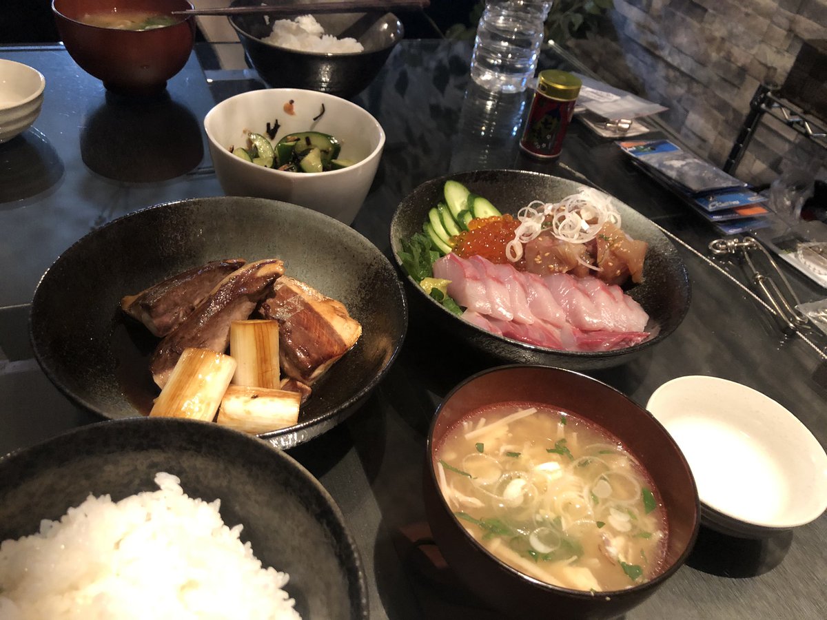HITIMEZ420's tweet photo. ぶりうまし！
#越前海岸　#ブリ　#青物　#ショアジキ https://t.co/Mvef7D6MVc