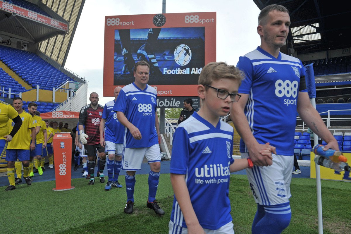 FootballAid's tweet photo. πβ½οΈ Read the match report from last season's #FootballAid19 @BCFC match at St Andrew's here π
https://t.co/ztdvQKYESy
π Raising #charity funds for @BCFC_Community.
#Football #Charity #LiveTheDream https://t.co/nmMMZ6pYR2