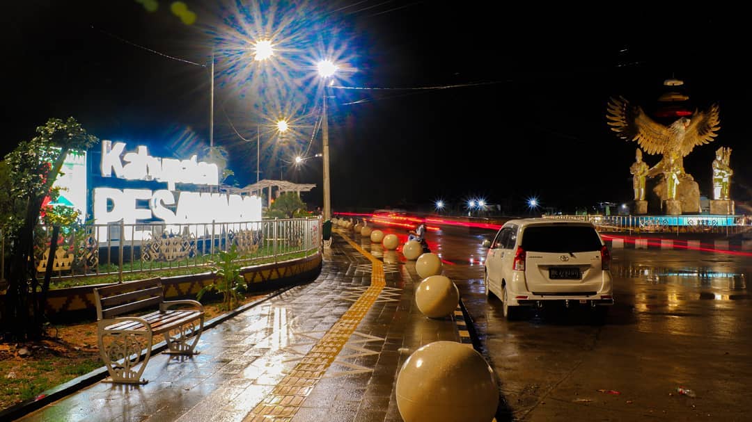 Jalan Jalan Ke Pesawaran Ini Dia Lima Tugu Yang Cocok Untuk Berswafoto