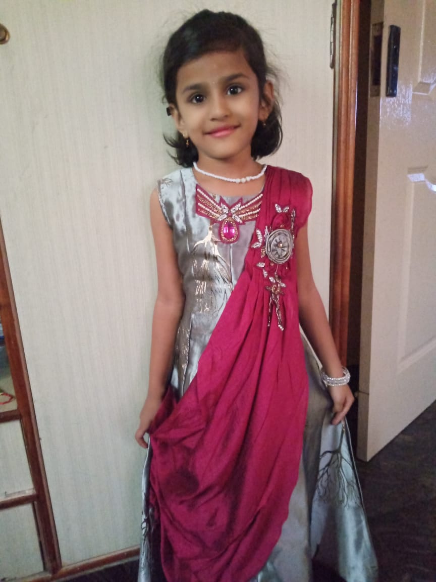 shekararaaz's tweet photo. ಎಳ್ಳಂತೆ ಶುದ್ಧವಾಗಿ
ಇರಲಿ ನಿಮ್ಮ ಜೀವನ
ಬೆಲ್ಲದಂತೆ ಸಿಹಿಯಾಗಿ
ಇರಲಿ ನಿಮ್ಮ ವಚನ
ಶುಭ ಸಂ-ಕ್ರಾಂತಿ https://t.co/zqegicqeja