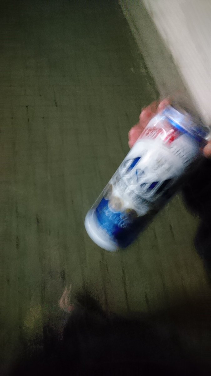 CH69_m's tweet photo. 今日は虹がでてたので、ビールのみました！さっすが！ https://t.co/3O3Q0cAgVD