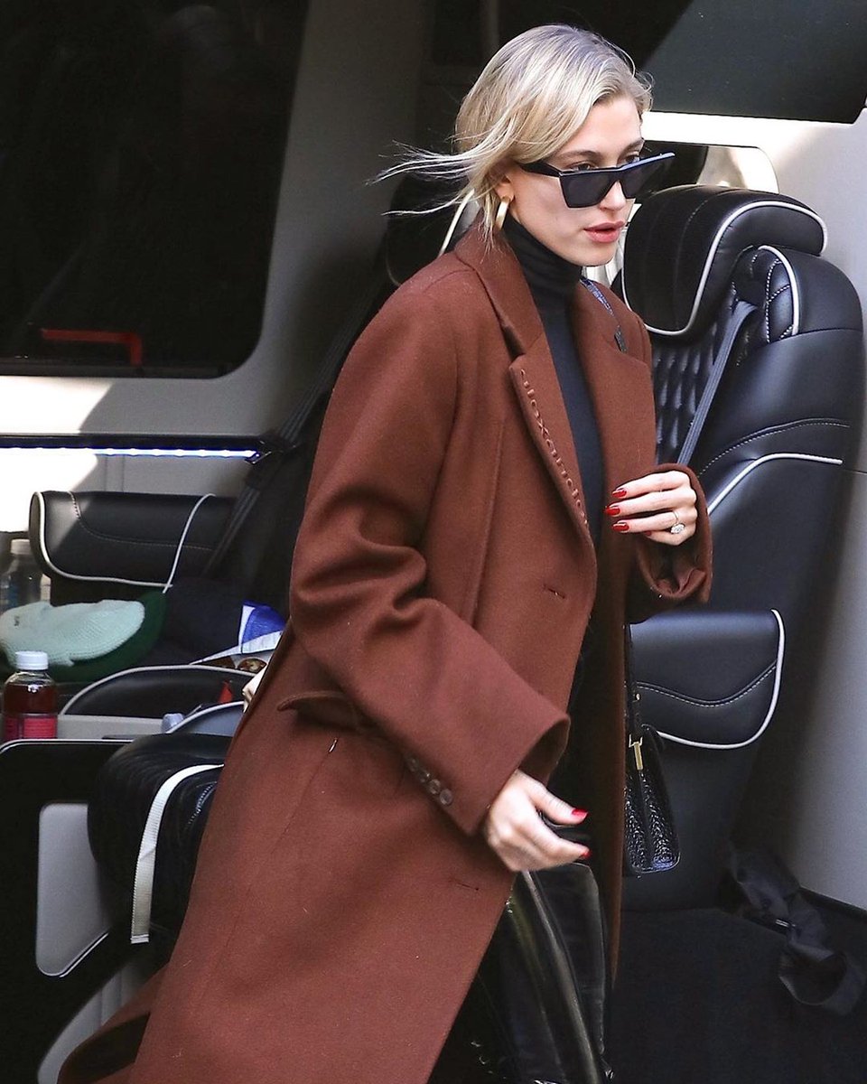 hailsbaldwinbth's tweet image. 14 มกราคม - เฮลี่ย์และจัสตินใน Santa Monica