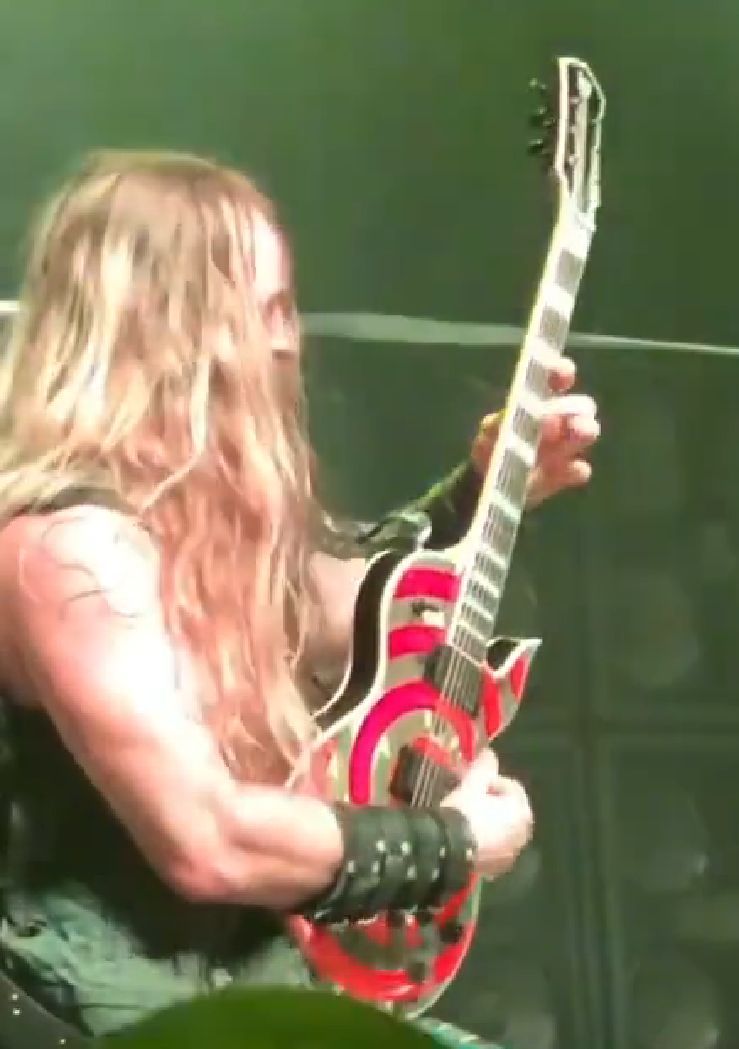 Happy Birthday Zakk Wylde Children Of The Grave (Live) 
Zakk Sabbath 