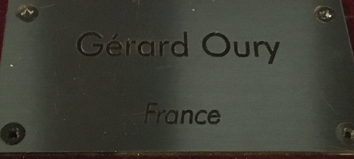  #LesCinéastesDuHangarRangée 9189 - GÉRARD OURY29 avril 1919 - 19 juillet 2006(France)- Le Corniaud (65)- La Grande Vadrouille (66)- Le Cerveau (69)- La Folie des Grandeurs (71)- Les Aventures de Rabbi Jacob (73)- Le Coup du Parapluie (80)- L’As des As (82)