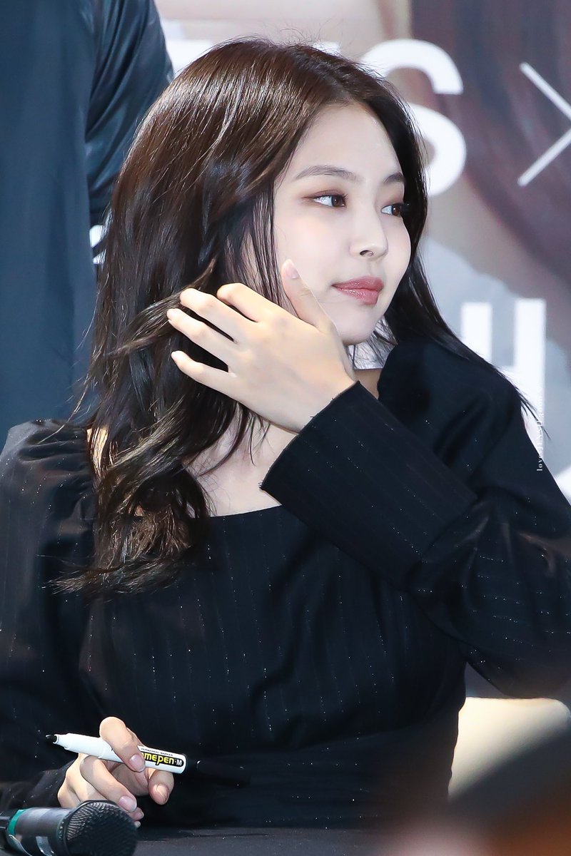 Nothing but love for Jennie ❤️❤️❤️

20191012 #AngelJennieDay #우리의_빛_김제니_생일축하해