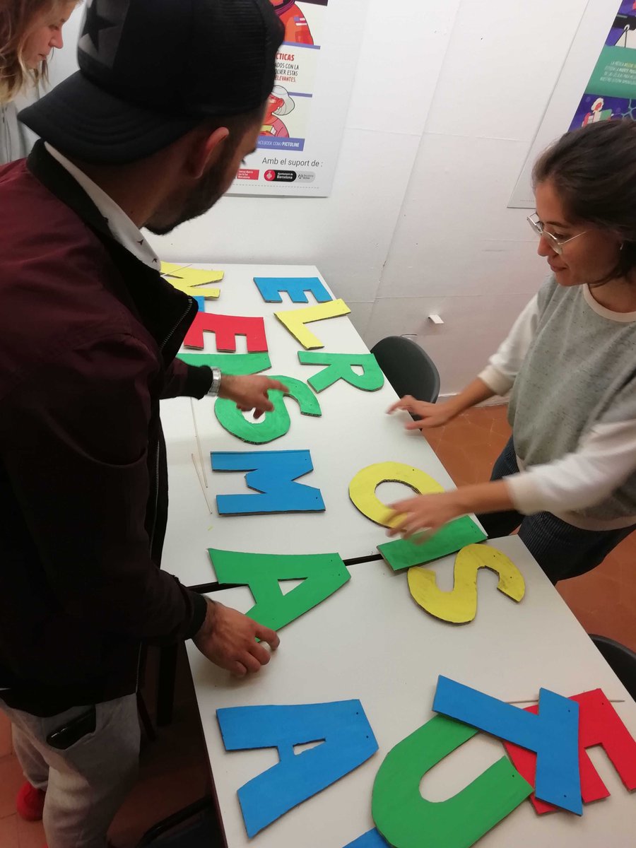 colectic_coop's tweet photo. 📢[OFERTA DE FEINA] 

▶️Busquem una professional de l’àmbit social per incorporar-se a l'equip de @colectic_coop SCCL.Podries ser tu?
▪️Treballaràs majoritàriament amb joves i adolescents 
▪️Cal experiència i creativitat en l'ús de les #TIC

📎Més info: https://t.co/MNvgci62vR https://t.co/3gOoDzmecy