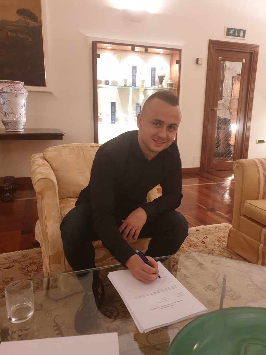 ADeLaurentiis's tweet photo. Benvenuto Stanislav #ADL https://t.co/VaHkfBhXBy