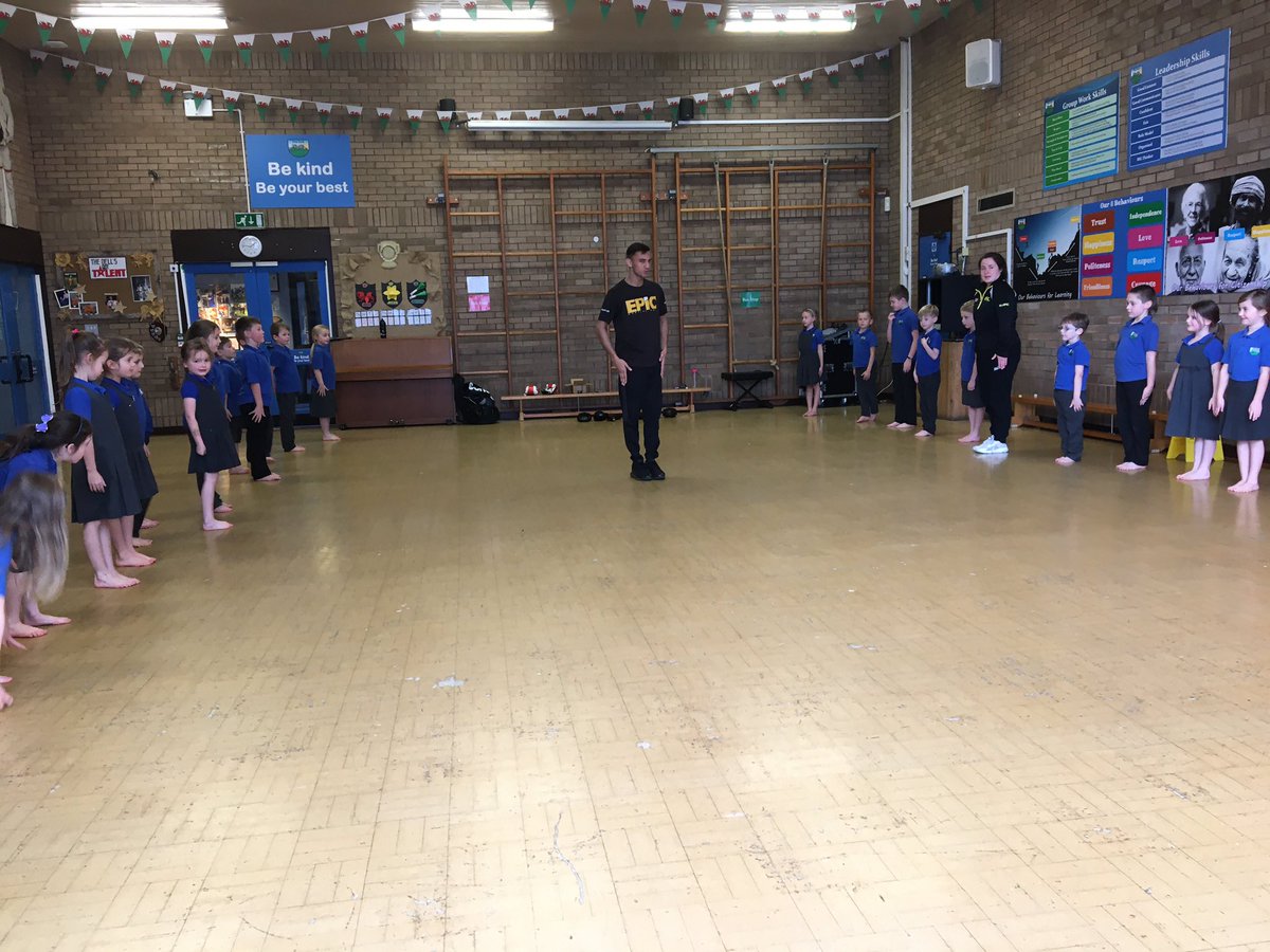 Year 2 are really enjoying their PE session with EPIC Martial Arts this afternoon. They are exercising and learning about respect at the same time. #healthyconfidentindividuals
