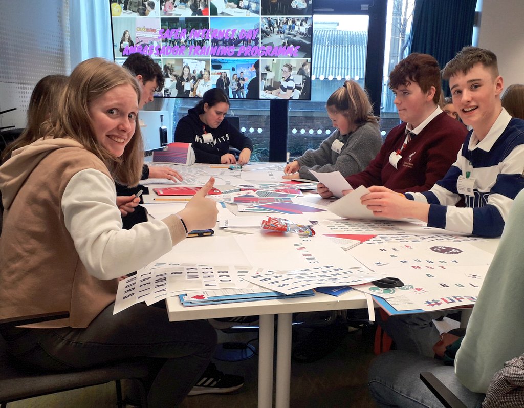 Webwise_Ireland's tweet photo. Young people exploring topics such as #digitalresilience, #datafootprint, and #cyberbulling, and planning their campaigns for @safeinternetday! #SID2020 #Connected https://t.co/ZJH164Td6h