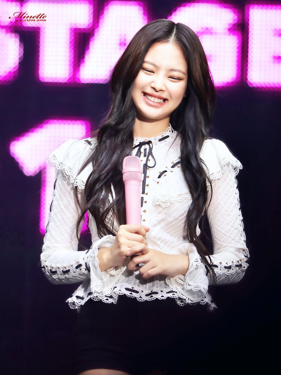 존재만으로도 큰 힘이 되어주는 제니야 생일 정말정말 축하해!💝💝

 #AngelJennieDay 
#우리의_빛_김제니_생일축하해