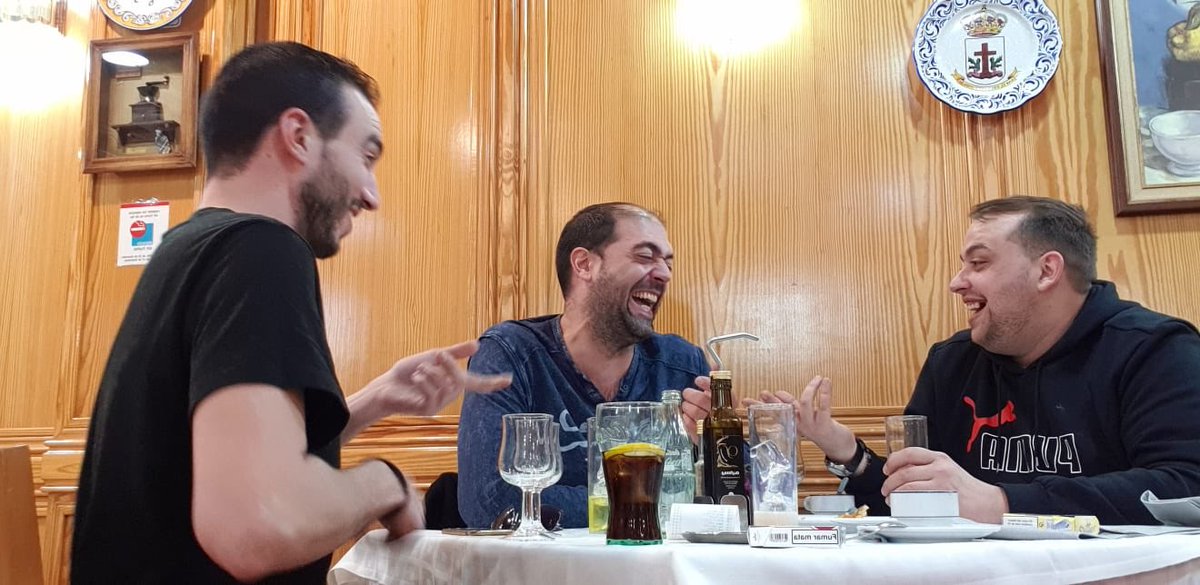 yuso180's tweet photo. No hay nada mejor que empezar el año haciendo lo que nos gusta y en uno de los sitios donde mas se respira a dardos!

Individualmente un desastre por posición y un buen nivel de juego.
Parejas 2▪︎ clasificados y tan contentos!

@LstyleEurope 
@DYNASTY_JAPAN 
@zwasports https://t.co/vdw5GrkwMd