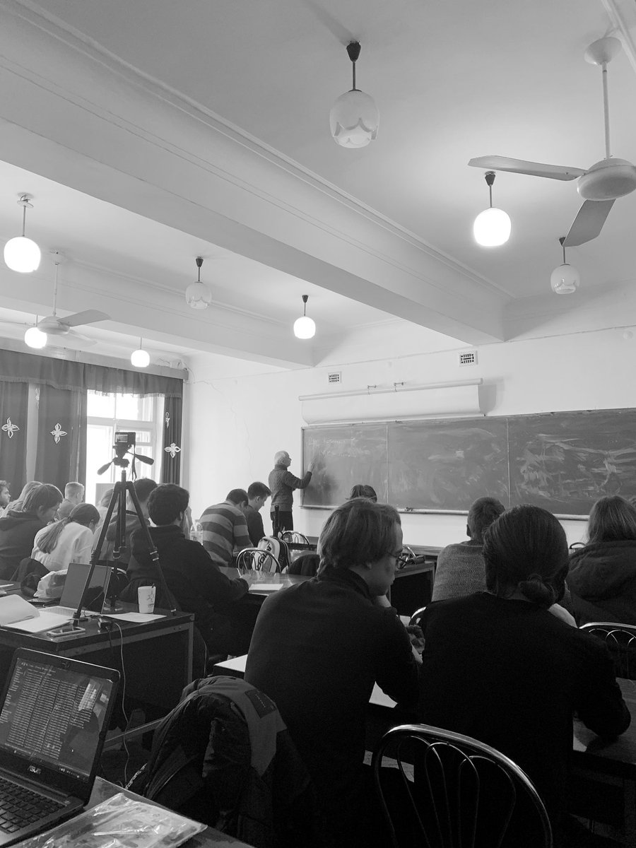 kyivlambda's tweet photo. Institute of Mathematics is hosting a full house of students taking part in Winter Math Workshops. Volodymyr Lyubashenko is performing an Introduction to Category Theory https://t.co/jIN9nxAIaA