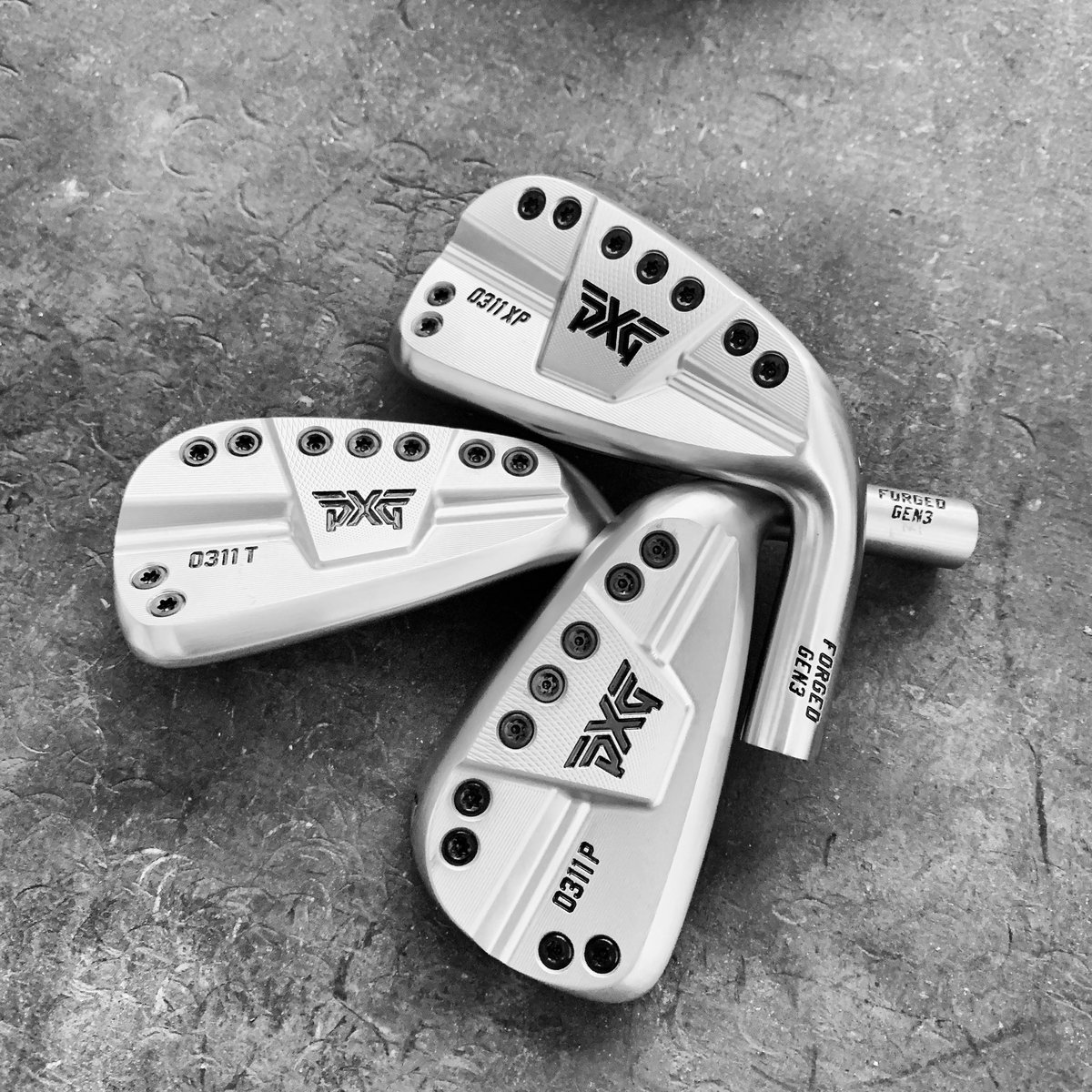 Premium Golf tweet media