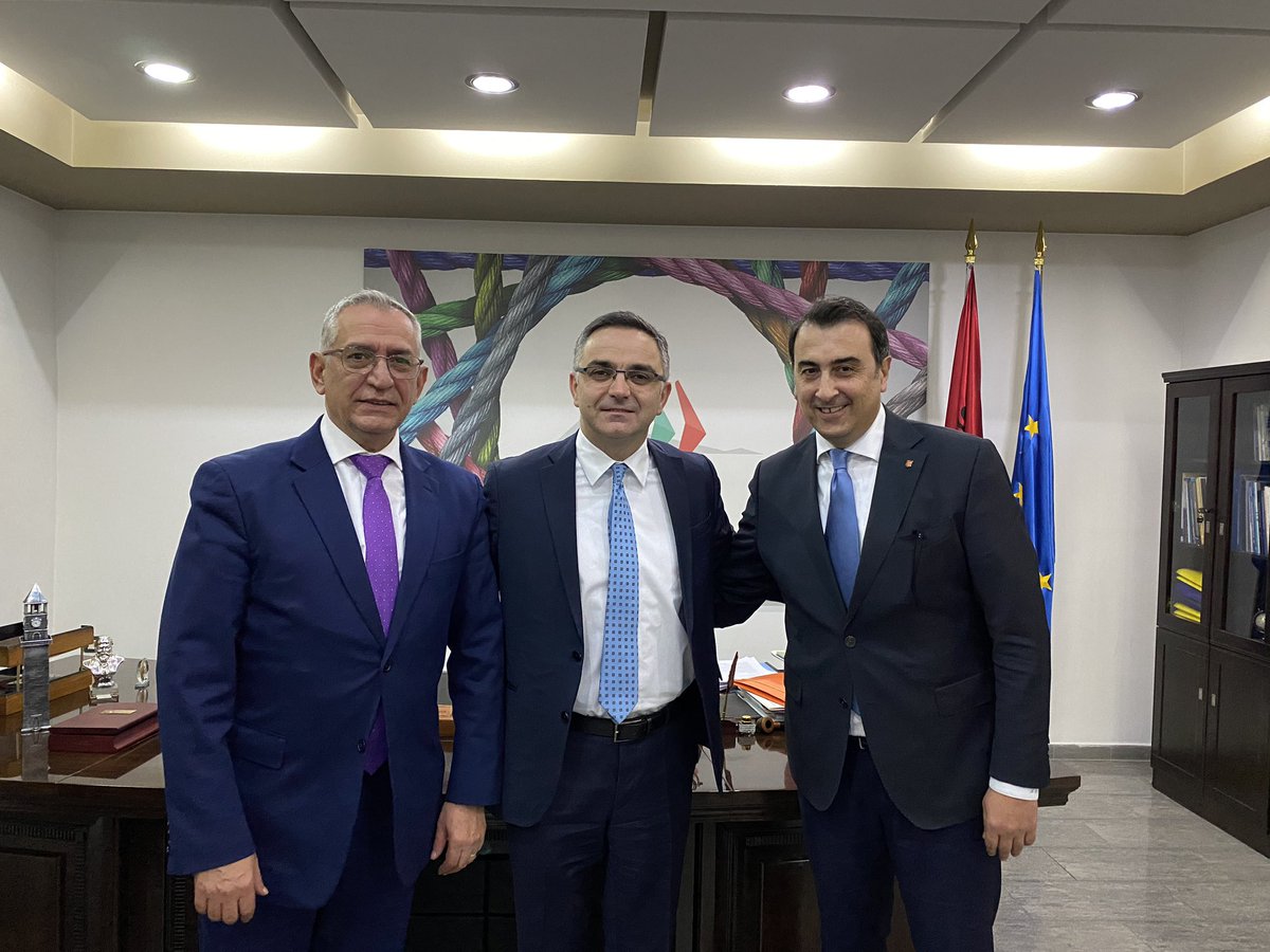 besnik_tahiri's tweet photo. Great meeting with @AldrinDalipi, President of Governorate Council of #Tirana region. Felt amazed to hear about successful #intermunicipal #locdev initiatives & 2020 social cohesion programs. Agreed to continue our cooperation & share best practices managed by @Qarku_Tirane 🇽🇰 🇦🇱 https://t.co/WBNgLwSGGA