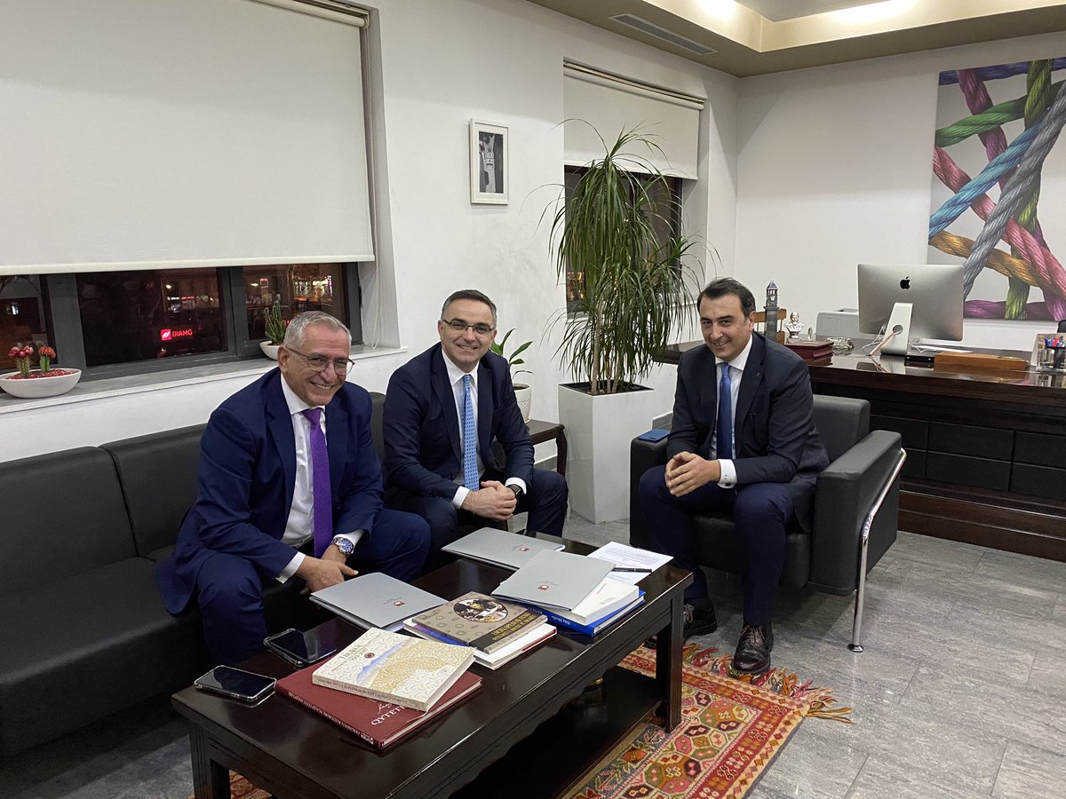 besnik_tahiri's tweet photo. Great meeting with @AldrinDalipi, President of Governorate Council of #Tirana region. Felt amazed to hear about successful #intermunicipal #locdev initiatives & 2020 social cohesion programs. Agreed to continue our cooperation & share best practices managed by @Qarku_Tirane 🇽🇰 🇦🇱 https://t.co/WBNgLwSGGA