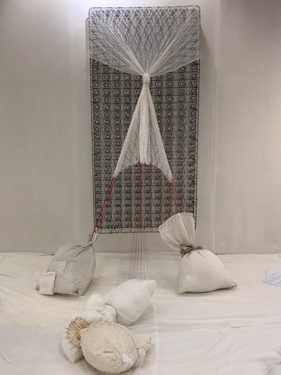 nalibblog's tweet image. &quot;Harsh Heat&quot; and &quot;As Tantalus Quenches His Thirst&quot; (Duo Solo Display) 《猛暑》及《深水之中止渴思梅》 (雙個展)
na-library.blogspot.com/2020/01/harsh-…

#CUHKLibrary