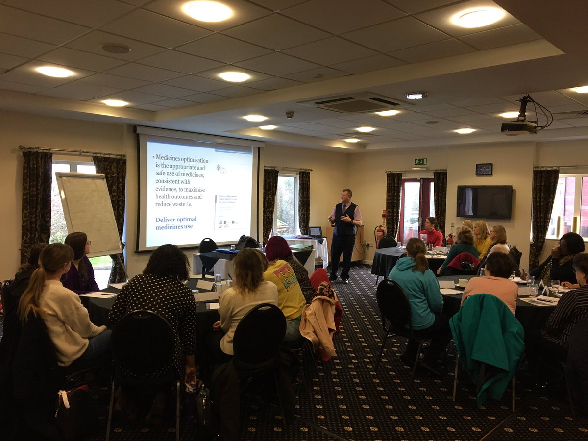 marycarterPT's tweet photo. Reflecting on #medicinesoptimisation with @PWD_South #pharmtech meds opt trainees and what is the future? #SWPMOTP @APTUK1 https://t.co/uVcJdUHZ5X