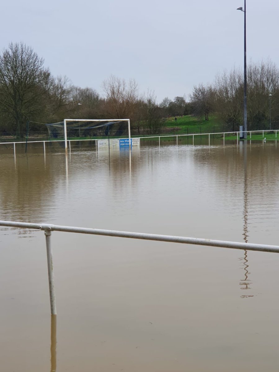 thebuckinghamfc's tweet photo. Give us a break, under water again!

This is so demoralising. https://t.co/HFhsLGgbUh