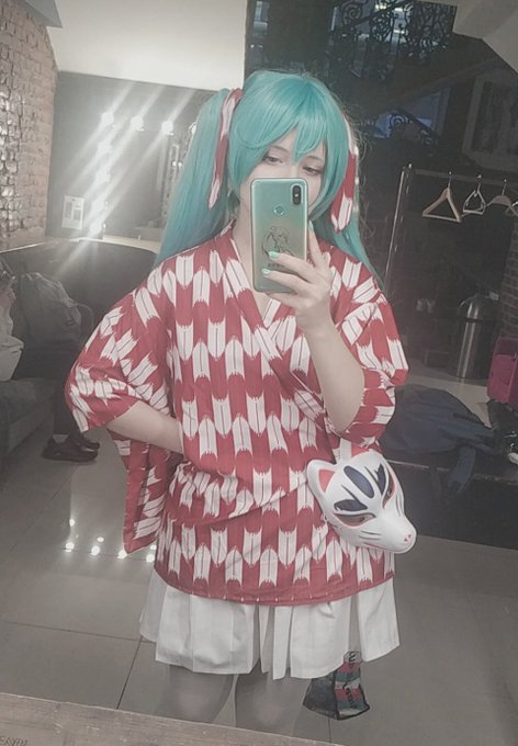 Twitterのコスプレ画像28