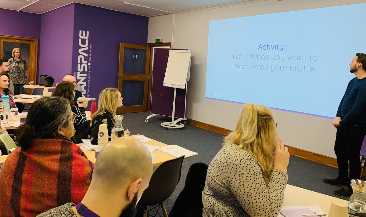 Giant Campus (@giant_campus) on Twitter photo LinkedIn training as part of the <a href="/runwaytraining/">Runway Training</a> ILM Level 3 in Leadership & Management course this morning! π€³π»
#LinkedIn #SocialMedia #DigitalSkills LinkedIn training as part of the <a href="/runwaytraining/">Runway Training</a> ILM Level 3 in Leadership & Management course this morning! π€³π»
#LinkedIn #SocialMedia #DigitalSkills