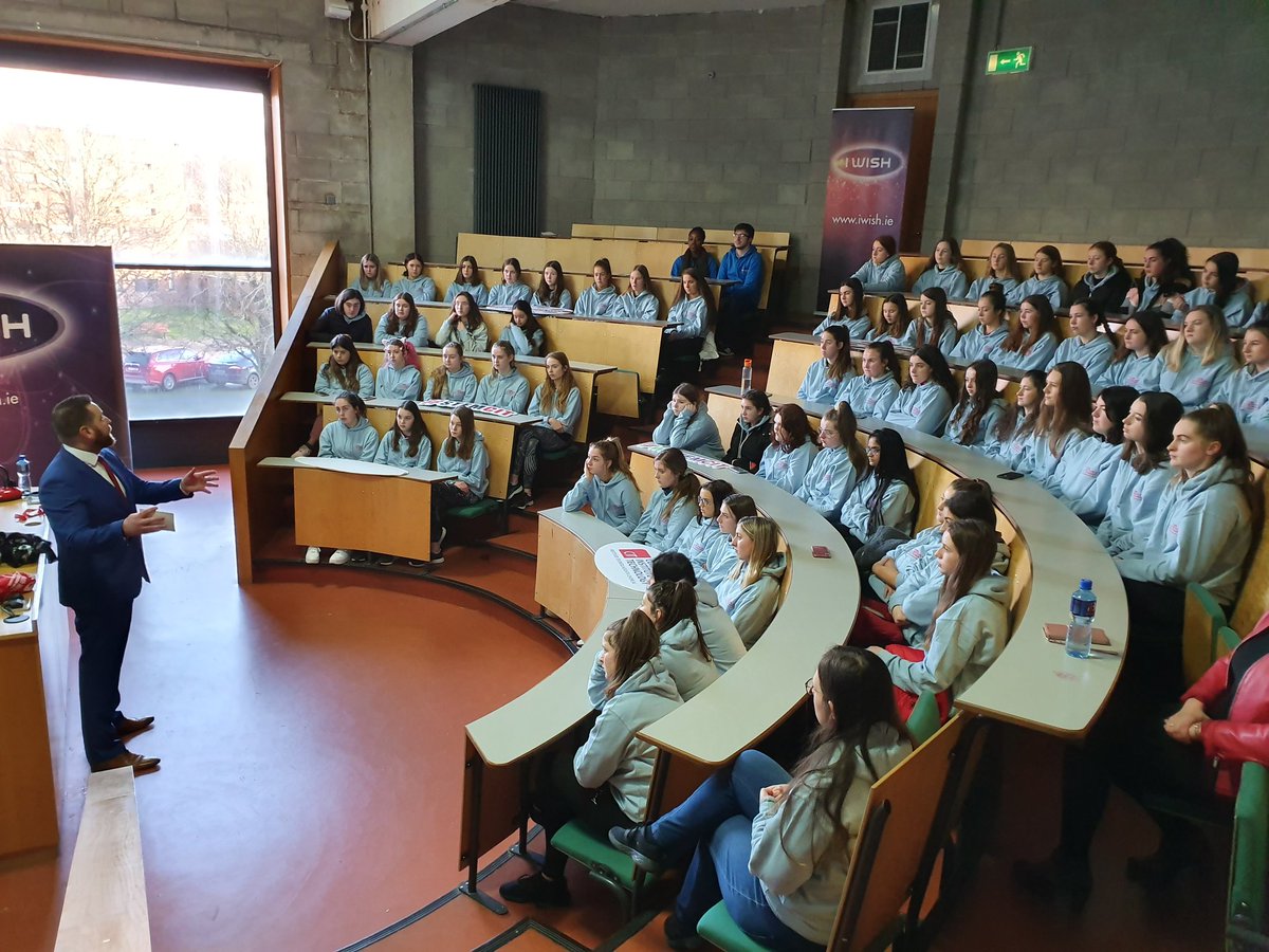 EmilyTwomey tweet media