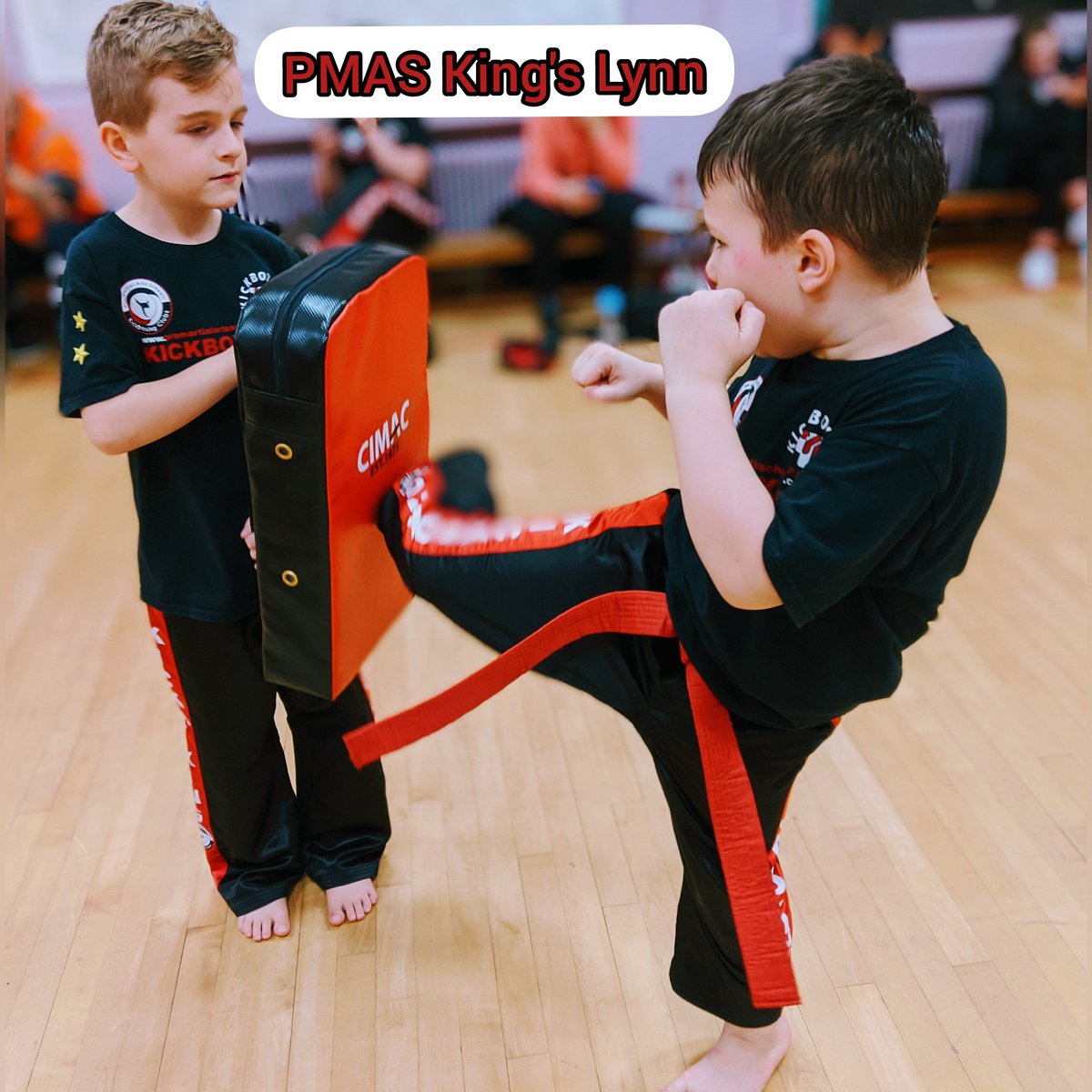 PMASKingsLynn's tweet photo. Two of our juniors showing us how it's done with chopping low round kicks! 
Great work Thomas and Teddy!

#kickboxing #kingslynn #martialarts https://t.co/BwgiqhJSUO