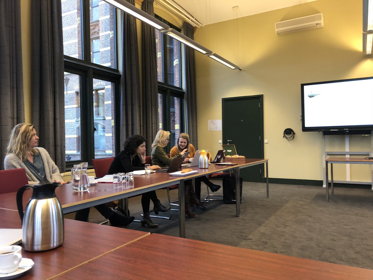 basbaalmans's tweet photo. Meet-Up van digitale initiatieven in @NP_Kasteel_gro met @FoundedinGro @samennoord @YesdigitalNL @IT_Academy_NN @dsh_hanze @woo_groningen @provgroningen @NoordOnline #samenwerking #digitaloffice @GDBC_RUG @univgroningen https://t.co/CZpGsxdL4o