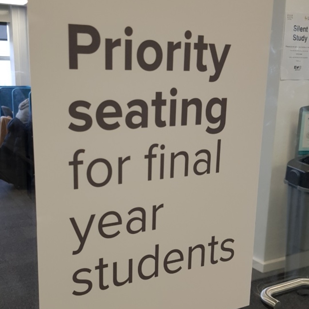surreylib's tweet photo. **Calling all final year students** Did you know, we will once again be offering priority seating to final year students in our silent study room up on Level 5? Don't know where this is? Just speak to a member of staff #surreylib #SurreyLove #SurreyFinalYears https://t.co/WQaid518FU