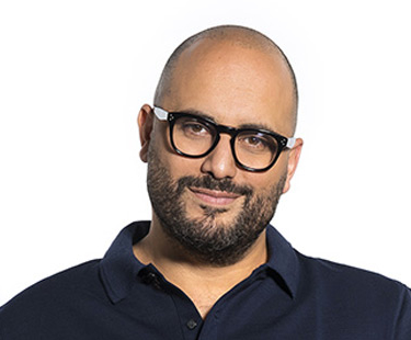 NMalaboeuf's tweet photo. Classement GQ des Français les plus drôles (édition 2020)-
🥇 @BenjaminTranie 
🥈 @commandeur_j 
🥉 @BelattarYassine 
4⃣ Blanche Gardin
5⃣ Alain Chabat
6⃣ Youn Jeune
7⃣ Florence Foresti
8⃣ Augustin Shackelpopoulos
9⃣ @MalikBentalha 
🔟 Eric Judor https://t.co/BRNvAC5KVv