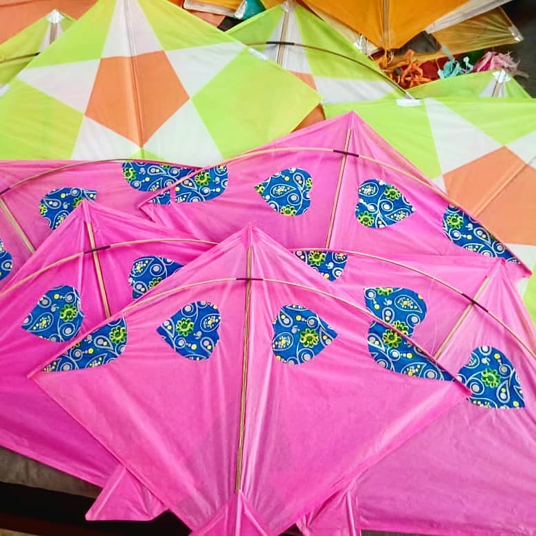 rhodhon's tweet photo. Wishing you all a very happy Makar Sankranti and Pongal from #teamrhodhon
May this Festival bring you lots of Happiness and Joy in our lives! .
#HappyMakarSankranti #Sankranthi2020
#rhodhon #details #socialmediamarketing #postoftheday #digitalagency #graphics https://t.co/Nr6AmWsGmT