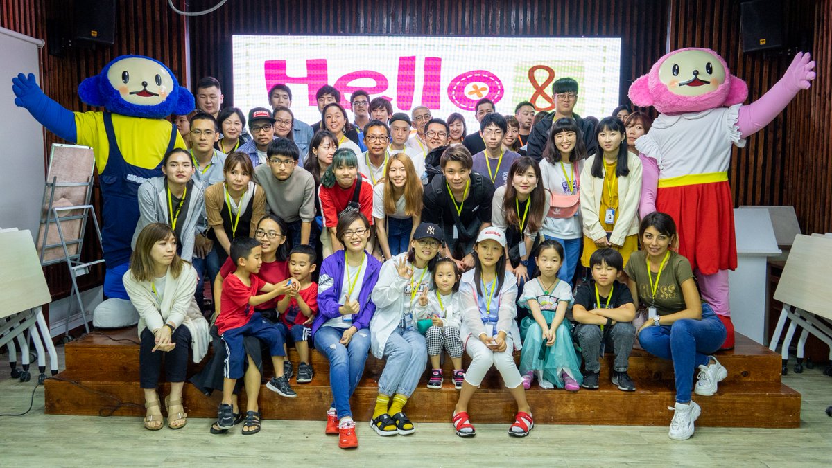 Bu hafta yeni gelen öğrencilerimiz "Welcome Party" ile tüm öğrencilerimize hoş geldin dedik 🎉🎉
7 den 70 e her yaş a özel eğitim sistemimiz hakkında bilgi almak istersen ;
QQEnglish Academy
Cebu City Filipinler  
Email: info_tr@qqeng.com 
🇹🇷 WhatsApp: +63 945 185 6798