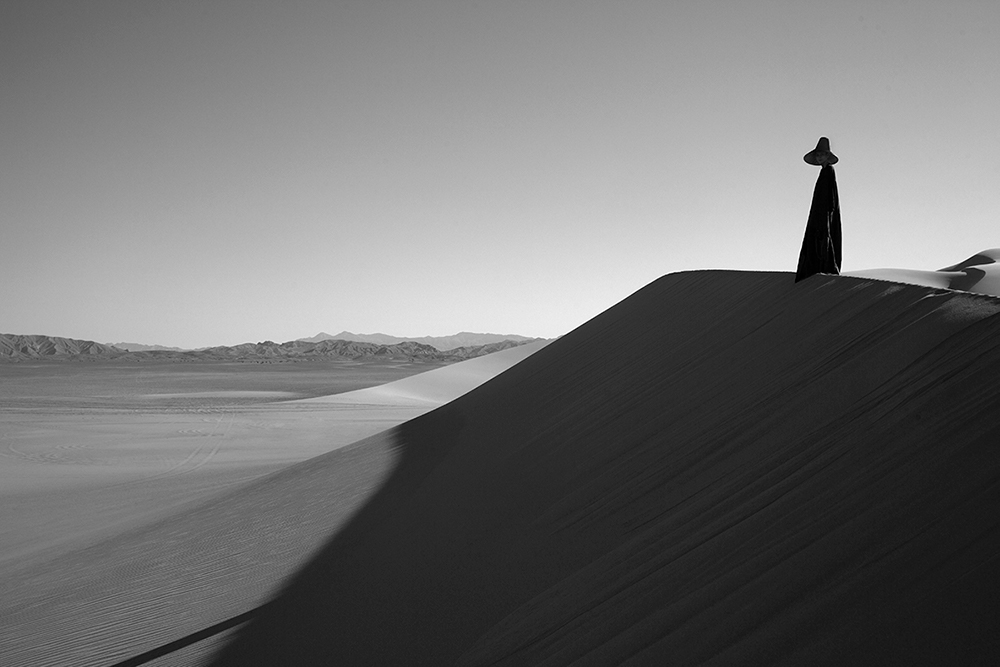 Iconic new photographer Petecia Le Fawnhawk joins Lumitrix - mailchi.mp/lumitrix/iconi…