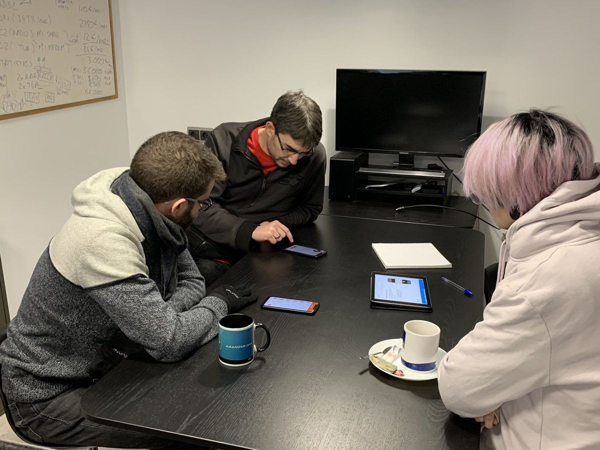 ARANOVA's tweet photo. ยกBuenos dรญas! Hoy tocaba reunirse e ir aclarando pequeรฑas cosas sobre #LRapp mientras nos tomamos un cafรฉ y empezar a preparar nuestro vรญdeo promocional ๐ #amazingApps https://t.co/K8DMziv9uA