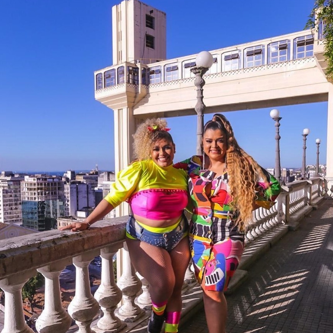 PerigososPg's tweet photo. Acordar com essa Foto,melhor Salvador onde o Carnaval é o ano todo! Estamos felizes por essa parceria com @ailamenezes e vamos bombar com #dindindom nesse #carnaval2020 😁❤❤ @PretaGil https://t.co/cRDPrG25SD