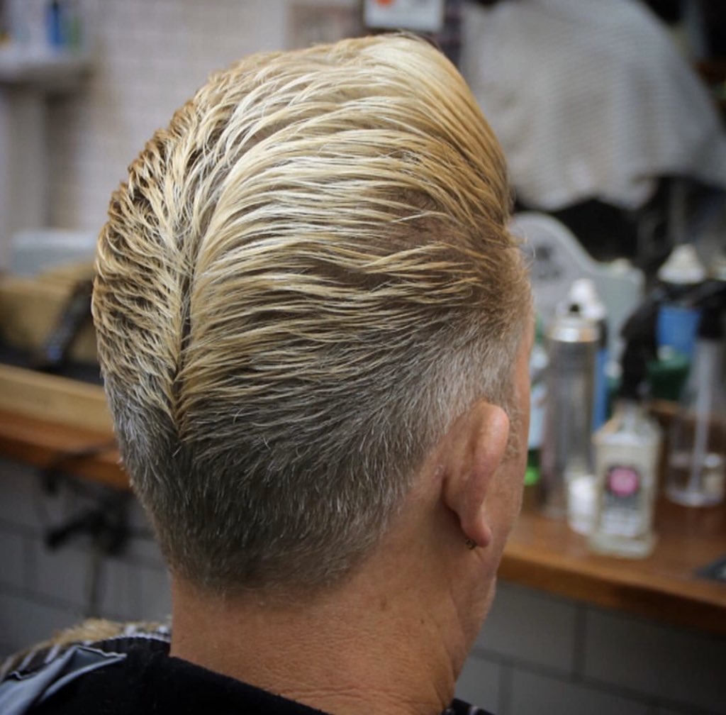 BarbertownWorcs's tweet photo. Quack! Let’s talk about a cool throw back.The ducktail hairstyle certainly made a lot of noise back in the 1950’s, however, since then it has sort of quietened down in today’s times..it’s true the “style” is legendary.. you just don’t see a whole lot of men asking for it !! https://t.co/f2jmVidSjs