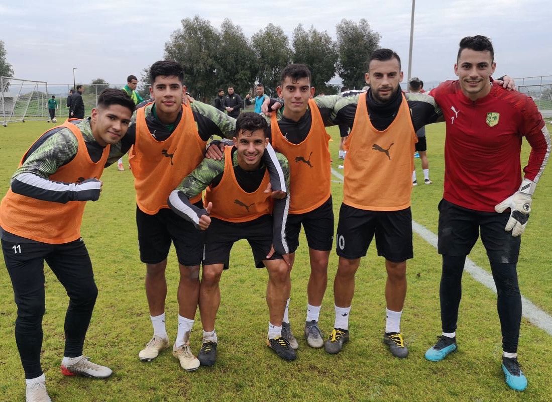 AEKLARNACA's tweet photo. Ολοκληρώθηκε η πρωινή προπόνηση. #AEK #AEKLarnaka https://t.co/D6hRwRqofn