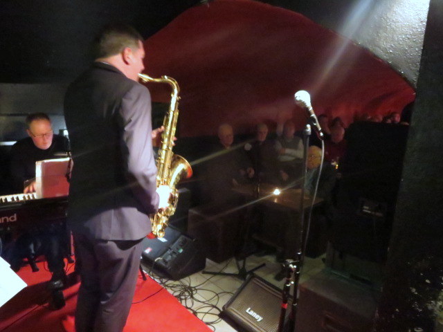 Jazz at the Vaults (@jazzatthevaults) on Twitter photo Start of year 2020 or in Vaults time, year 14 and our first guest this Thursday 16th is Simon Spillett, Sax who will take us forward at "warp speed"! Info <a href="/stjamesvaults/">St James Wine Vaults</a> advance tockets from <a href="/bathboxoffice/">Bath Box Office</a> or at the door on the night from 8pm. Start of year 2020 or in Vaults time, year 14 and our first guest this Thursday 16th is Simon Spillett, Sax who will take us forward at "warp speed"! Info <a href="/stjamesvaults/">St James Wine Vaults</a> advance tockets from <a href="/bathboxoffice/">Bath Box Office</a> or at the door on the night from 8pm.