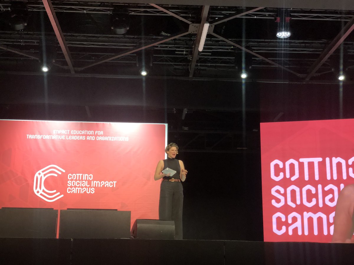pantopinik's tweet photo. How do we create symbiotic instead of parasitic relationships and move those to the center of our economic and societal systems? @MazzucatoM #impactwise #impactwise2020 https://t.co/RUNbZDKSli