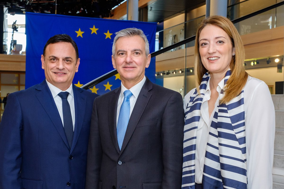 DavidCasaMEP's tweet photo. First Maltese @EPP delegation meeting with our new Secretary General @SimonBusuttil in Brussels this morning.

@RobertaMetsola @PNmalta 🇲🇹 https://t.co/soIjUbXxSF