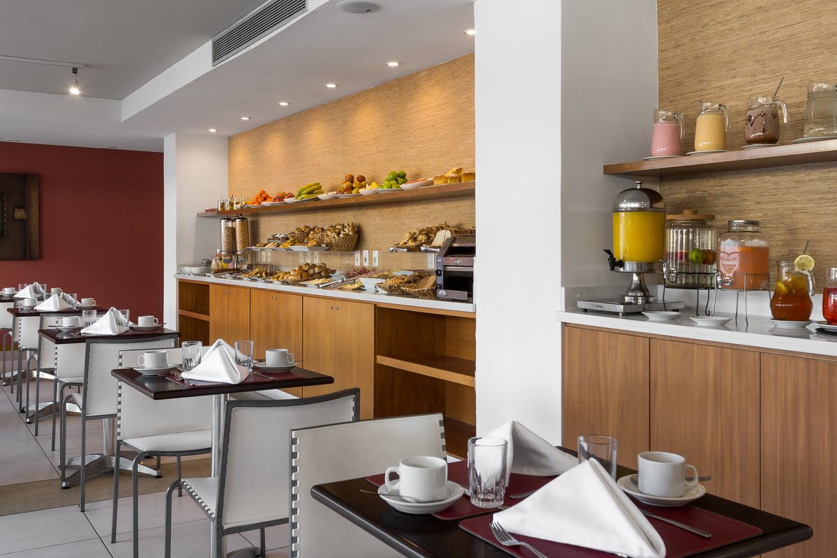realcoloniahs's tweet photo. Así desayunan nuestros huéspedes :)
.
.
.
.
.
.
#hotel #desayuno #breakfast #sano #rico #variedad #descanso #colonia #coloniadelsacramento #Uruguay https://t.co/jDCcteAlVA