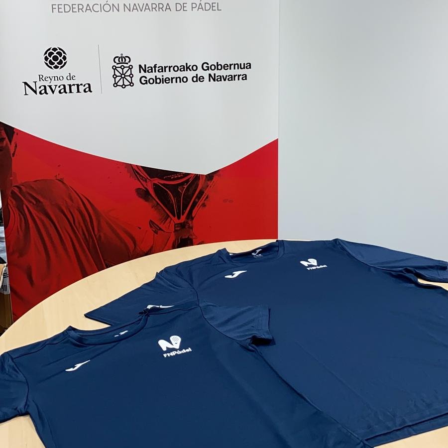 ¡YA HAN LLEGADO!😍
¡Ya tenemos los obsequios <a href="/JomaSport/">Joma Sport</a> que repartiremos en nuestra próxima gran cita, el #CN1JOMA!
¡Camiseta técnica para todos los inscritos e inscritas!
¿Te has apuntado ya? Plazo abierto hasta el 23 de enero a las 12.00h👉bit.ly/2R0PCIY
¡Os esperamos!