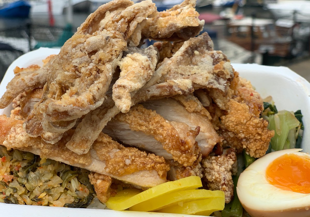 Gherkin this week! Please note that we will NOT be at West India Quay tomorrow because we have been allocated to visit Gherkin instead. 

We will be back at West India Quay on Friday 

#gherkinday #londonstreetfood #biandan #westindiaquay #kerb #Thursdaylunch