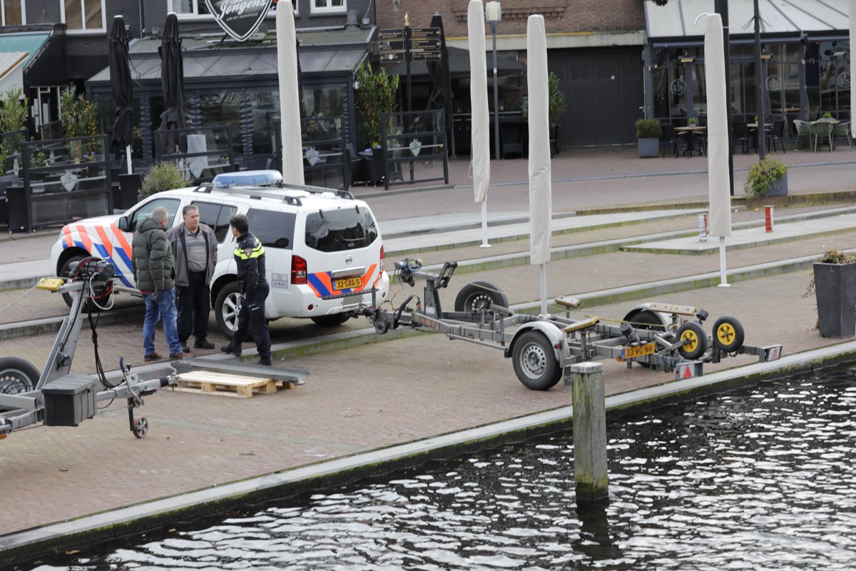Politie zoekt in kanaal Helmond naar vermiste Flynn . 15 januari 2020.